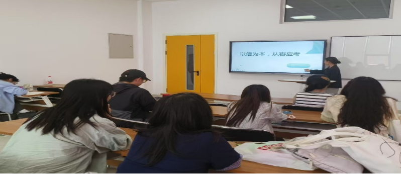 42DE8